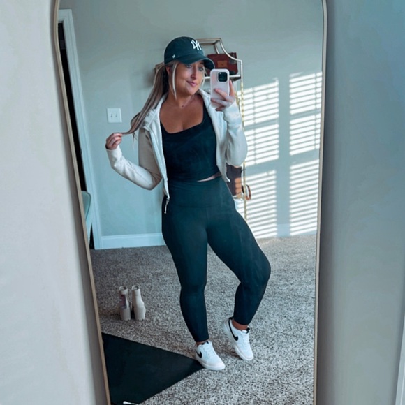 sarahmattox52
